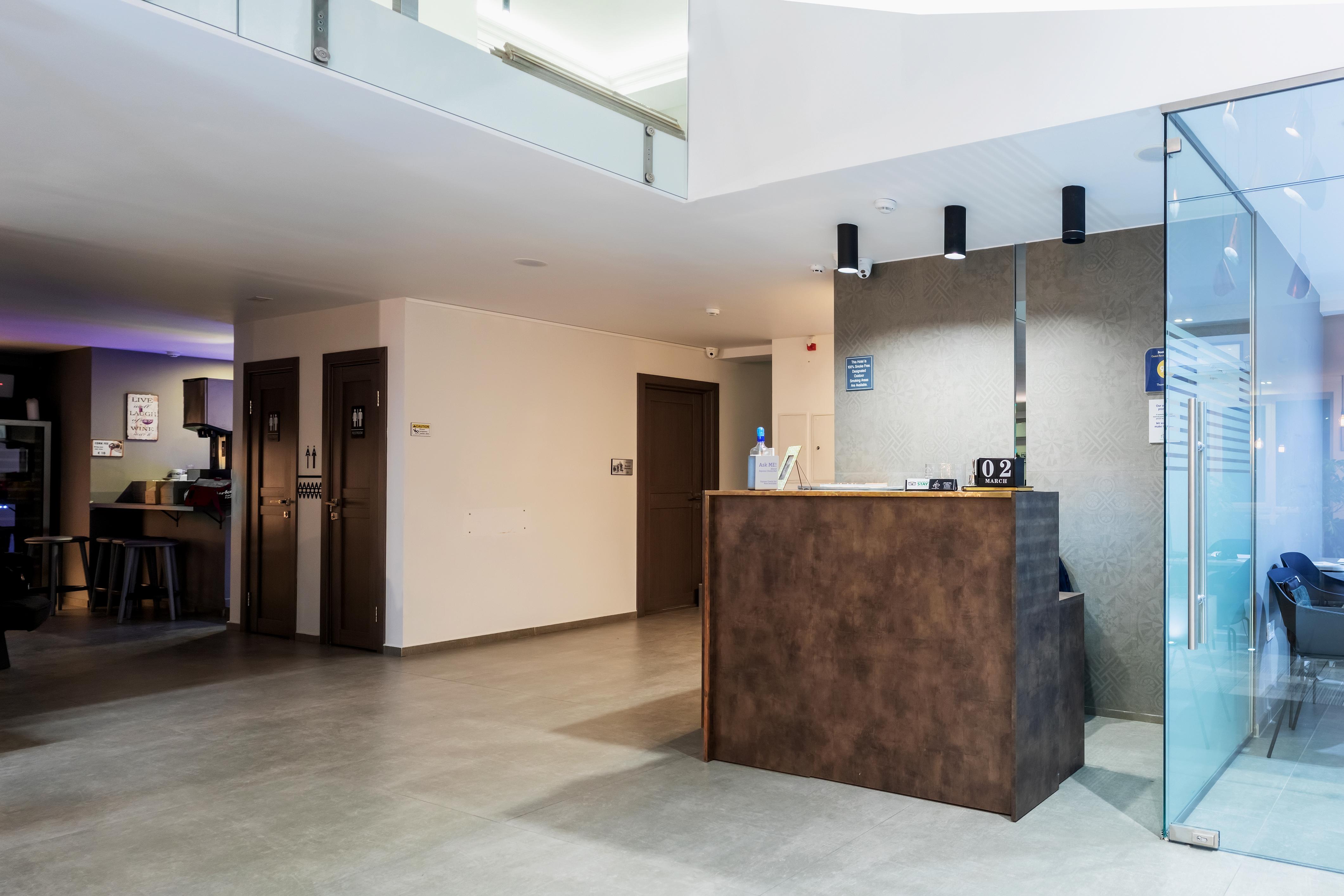 Thomas Albert Hotel Chisinau Luaran gambar